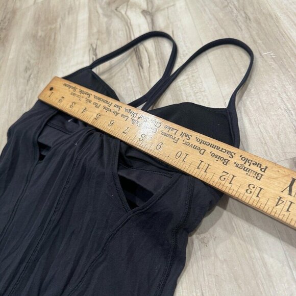 Lululemon Womens 4 Black No Limit Tank Top Built-in Bra Workout Gym Training - Picture 6 of 7